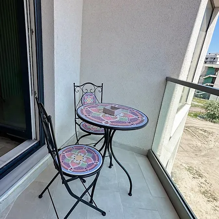 Meraki Haven Apartment *